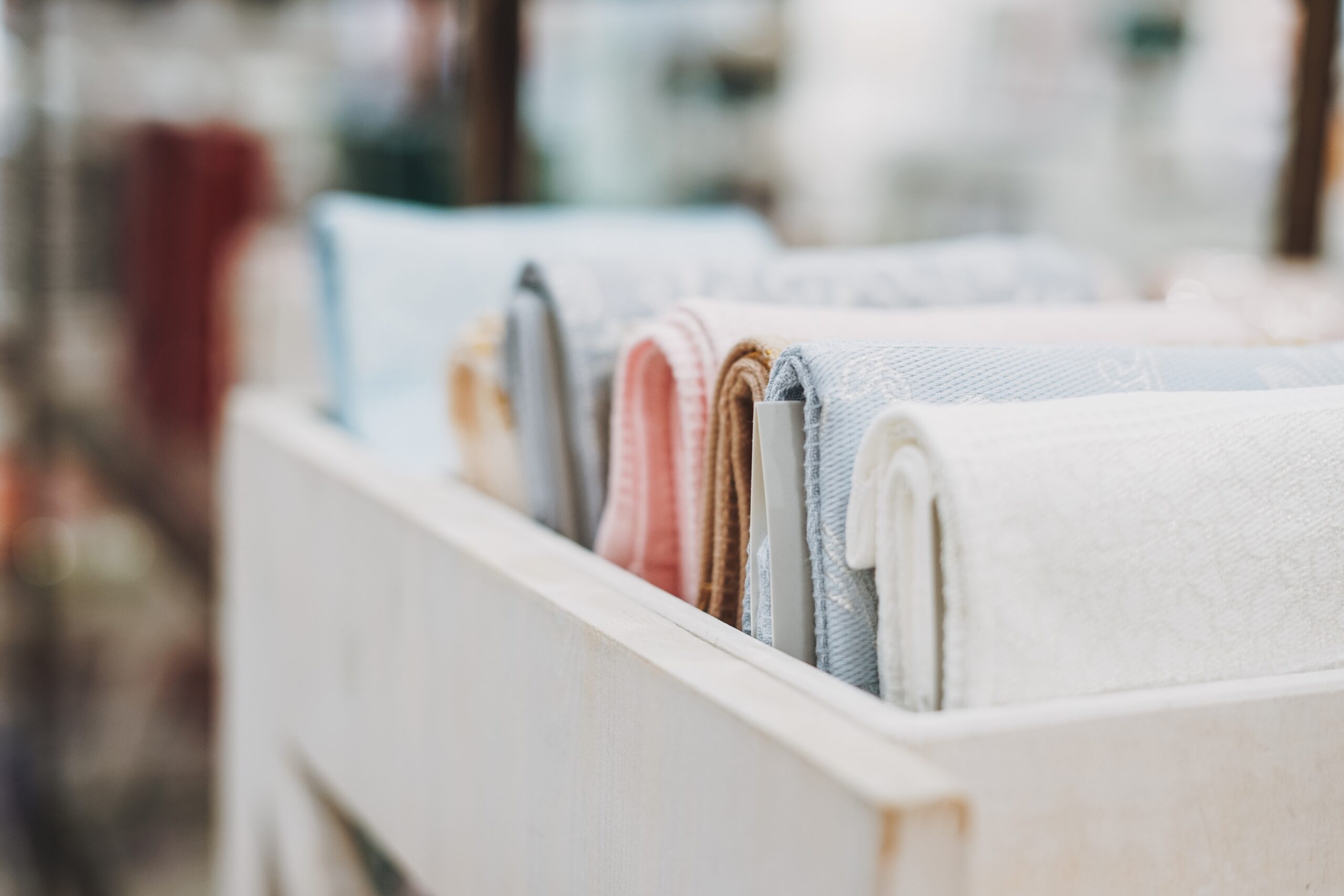 towels-in-natural-tones-in-the-home-goods-store-2024-10-17-12-31-43-utc